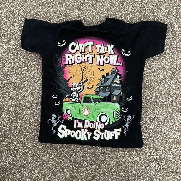 Buc-ee’s spooky stuff t-shirt - 2T - Picture 3 of 4